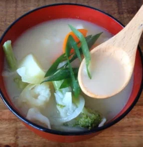 Hearty Shiritaki Miso Soup